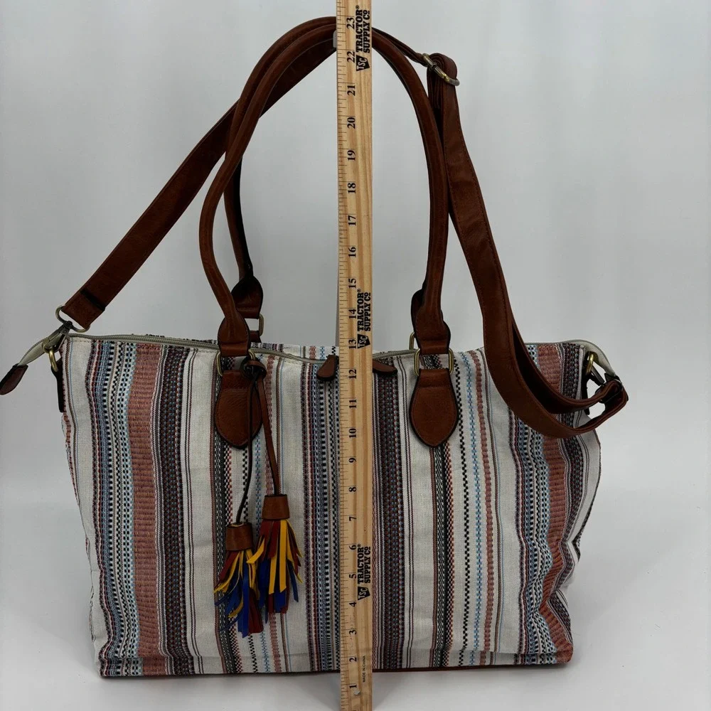 Jen & Co River Weekender Womens Large Striped Canvas Vegan Leather Tassel Boho